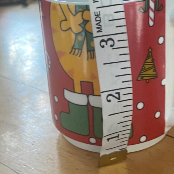 Maxwell Williams Christmas cat mug - Picture 8 of 9